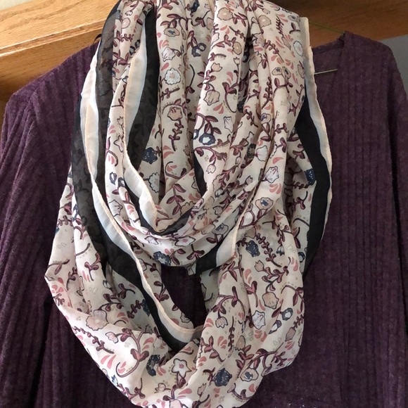 Relativity cardigan with scarf - Picture 4 of 4